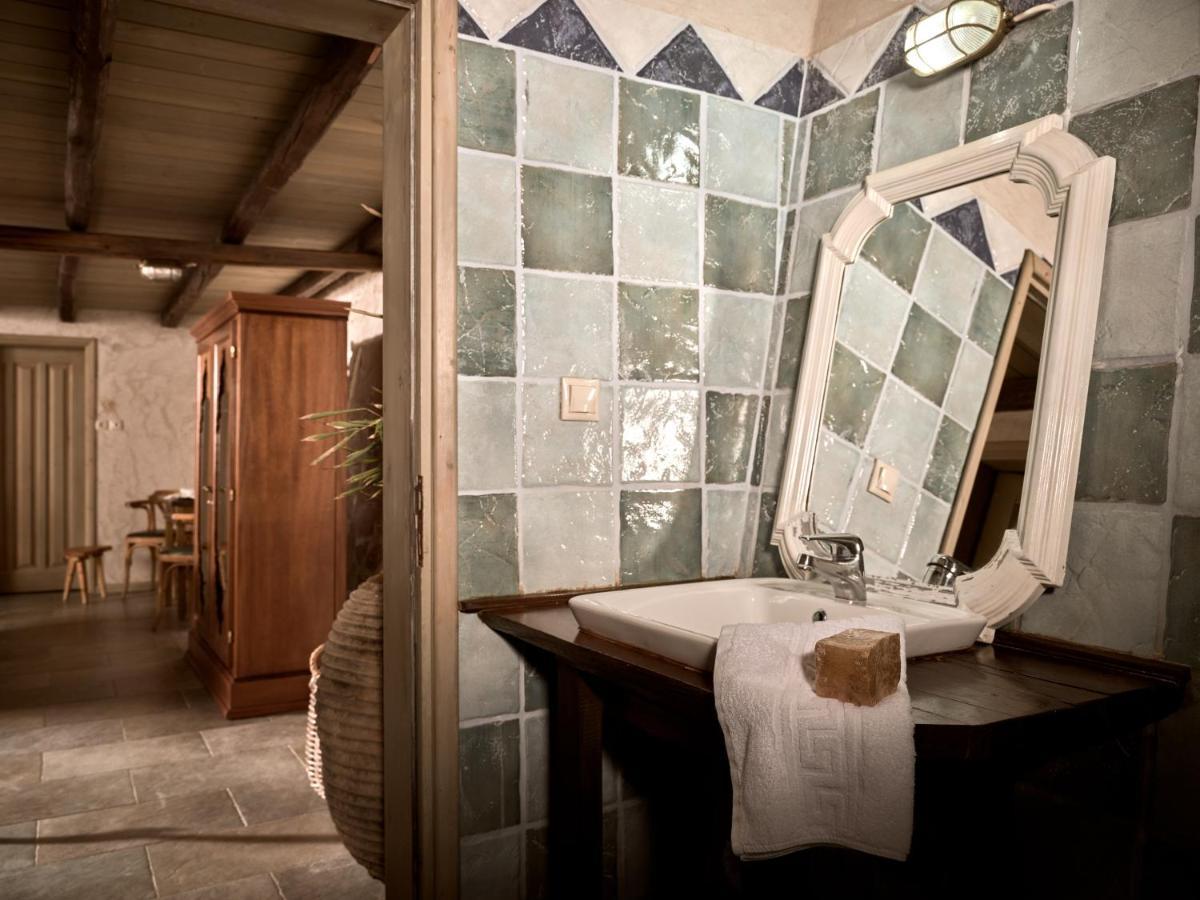 Vafias Villa - Tranquil Location, Ideal For Large Groups, By Zantewize Lithakiá Kültér fotó