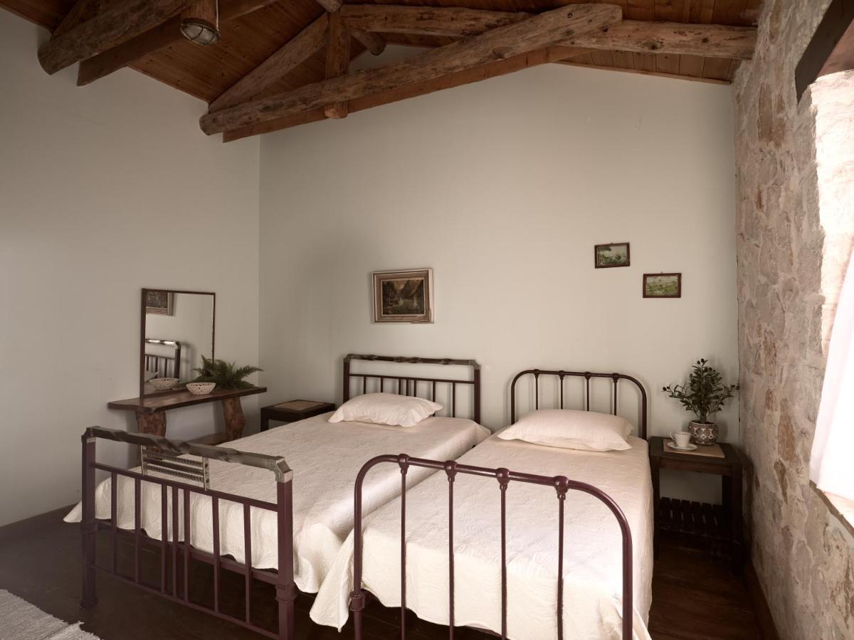 Vafias Villa - Tranquil Location, Ideal For Large Groups, By Zantewize Lithakiá Kültér fotó