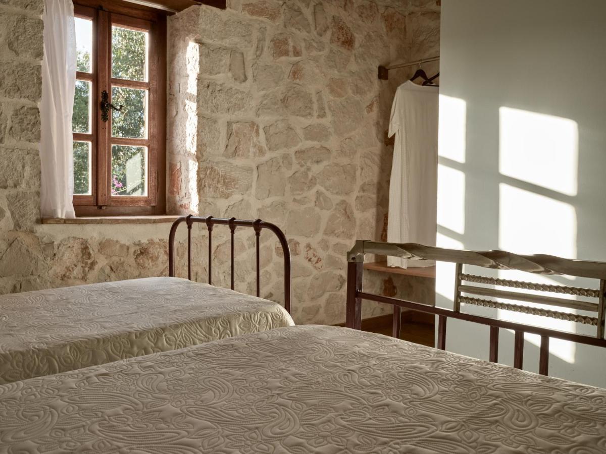 Vafias Villa - Tranquil Location, Ideal For Large Groups, By Zantewize Lithakiá Kültér fotó
